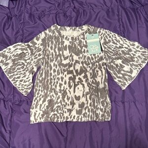 Chaser Kids Cream and Gray Patterned Sweater